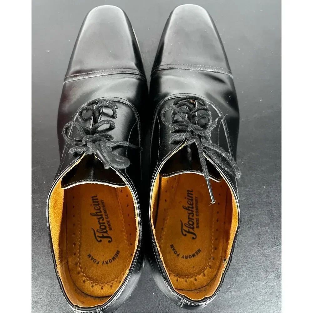 Florsheim cap toe dress shoes